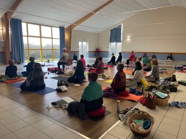 STAGE YOGA MEDITATION